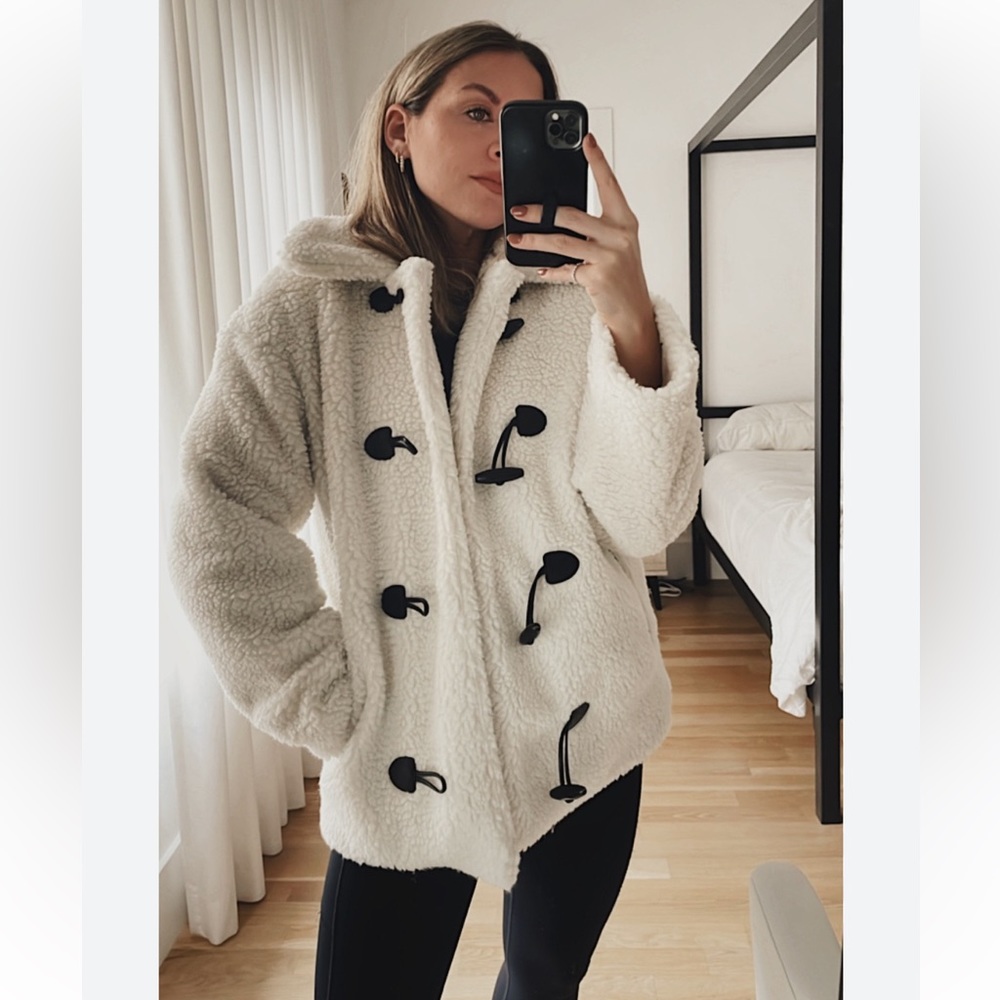 Abercrombie Toggle Sherpa jacket size large